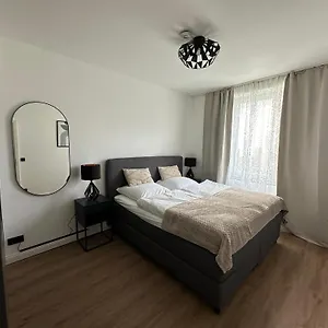 Haus Newgate Apartment