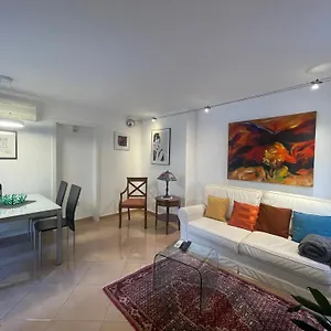 https://apartments-bloom-near-the-beach.in-istria.net